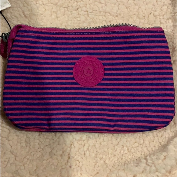 Kipling Brand New wallet - Picture 2 of 3